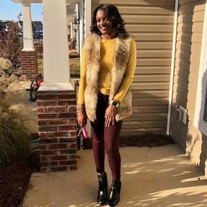 Meet your Posher, Christina